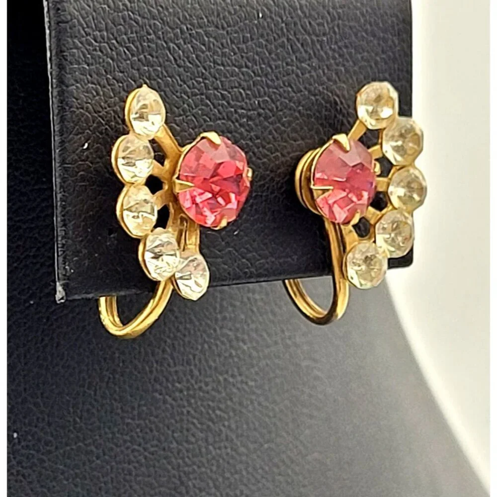 Vintage Gold-Tone Screw-Back Rhinestone Fan Earrings Pink & Clear Stones 3/4" - Picture 3 of 4